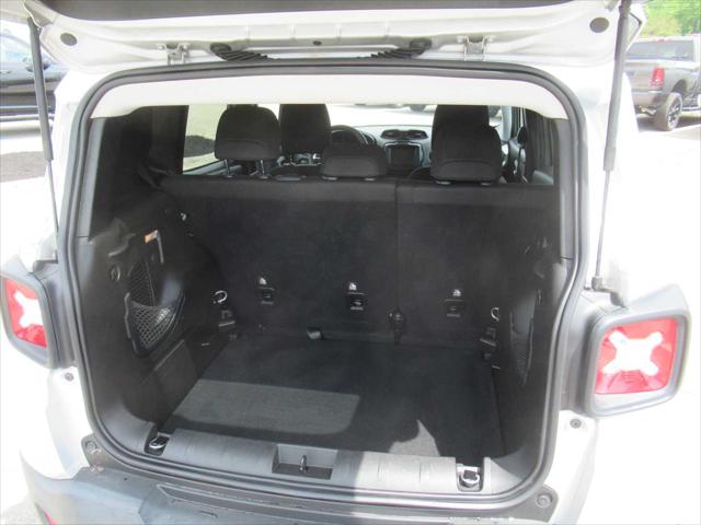 2018 Jeep Renegade Latitude FWD