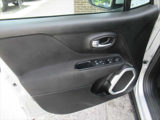 2018 Jeep Renegade Latitude FWD