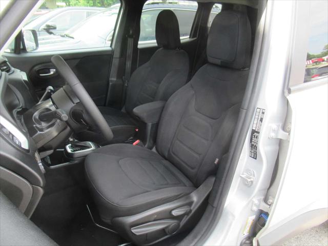 2018 Jeep Renegade Latitude FWD