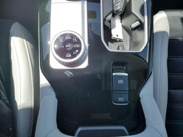 2026 Mitsubishi Outlander SE 1.5T S-AWC
