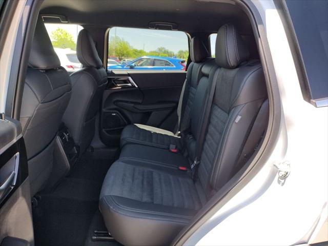2026 Mitsubishi Outlander LE 1.5T S-AWC