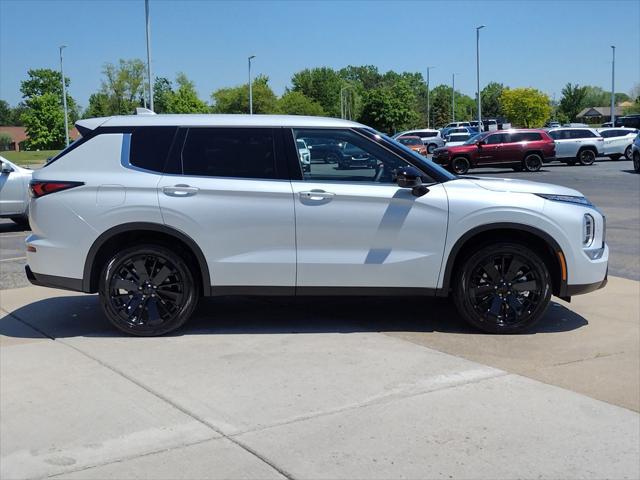 2026 Mitsubishi Outlander LE 1.5T S-AWC
