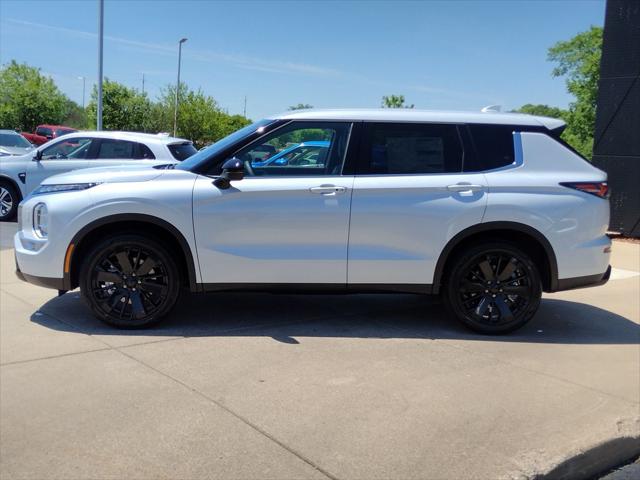 2026 Mitsubishi Outlander LE 1.5T S-AWC