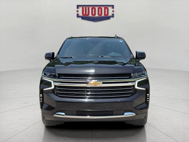 2024 Chevrolet Suburban 4WD LT