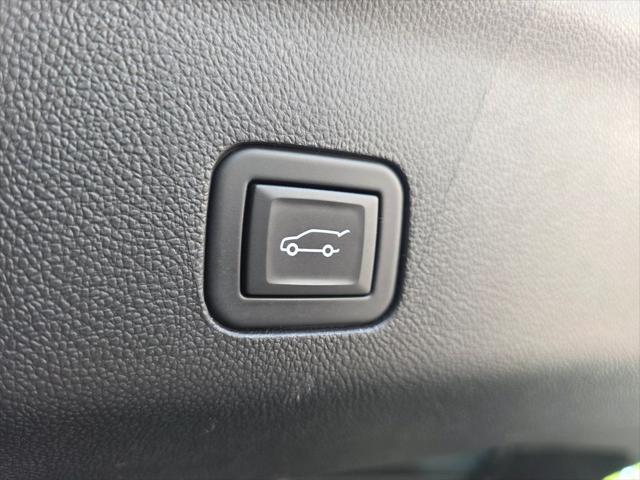 2024 Chevrolet Suburban 4WD LT