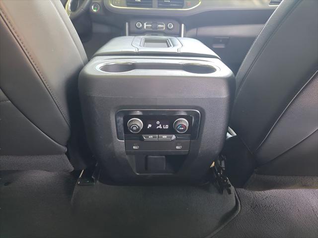 2024 Chevrolet Suburban 4WD LT