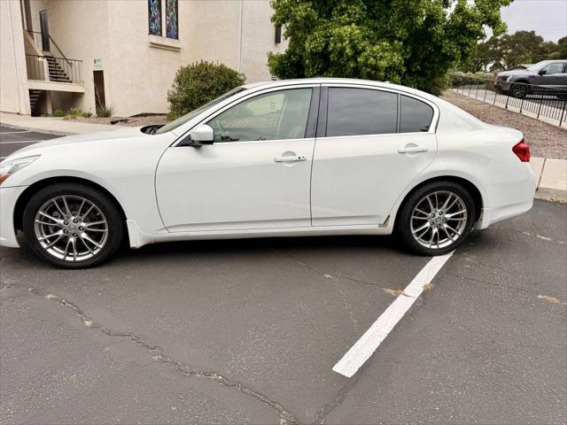 2012 INFINITI G37 Journey