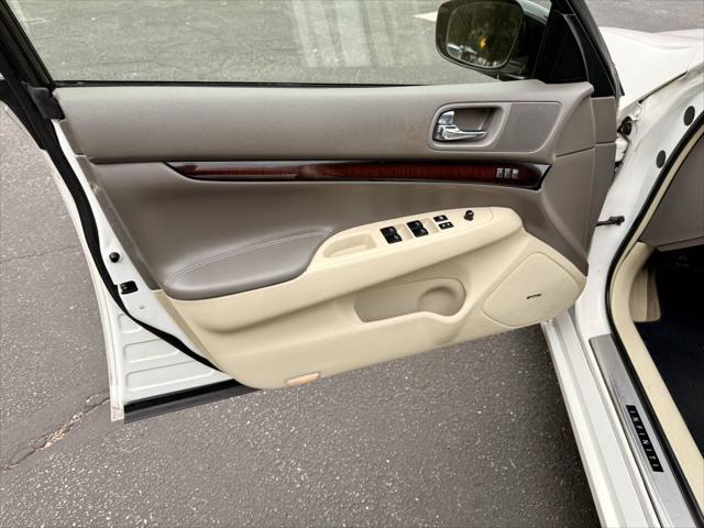 2012 INFINITI G37 Journey
