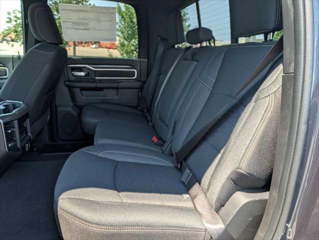 2026 Ram 3500 Big Horn Crew Cab 4x4 64 Box