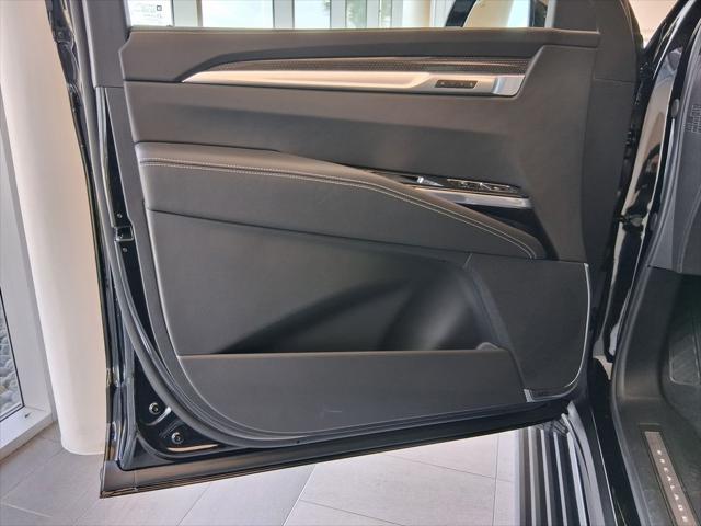 2026 Cadillac Escalade ESV V