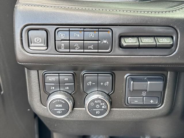 2024 GMC Yukon 4WD Denali Ultimate