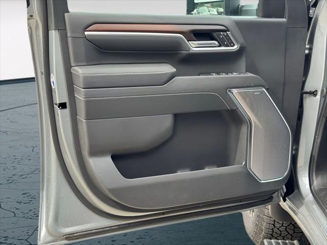 2026 GMC Sierra 2500HD Crew Cab, Standard Bed, Denali, 4WD