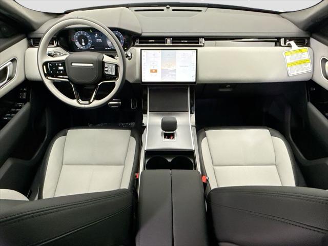 2026 Land Rover Range Rover Velar P250 Dynamic SE