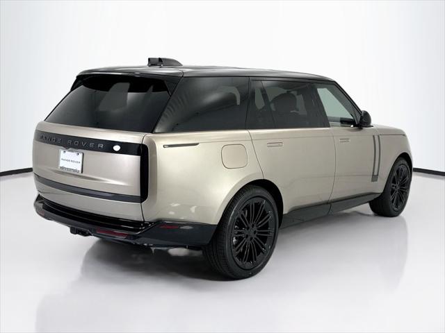 2026 Land Rover Range Rover P530 SE 7 Seat