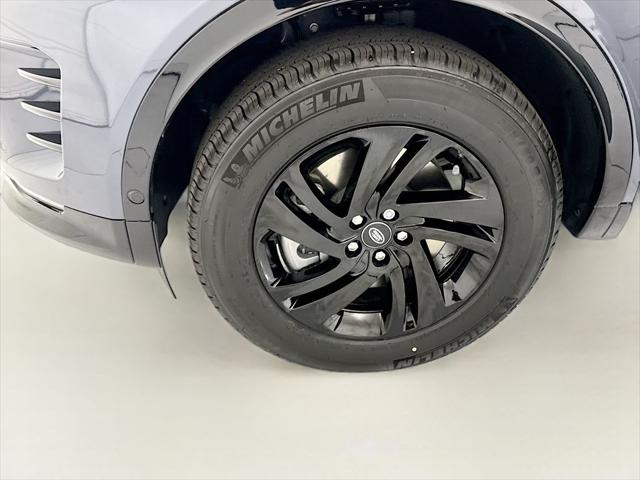 2026 Land Rover Discovery Sport Landmark