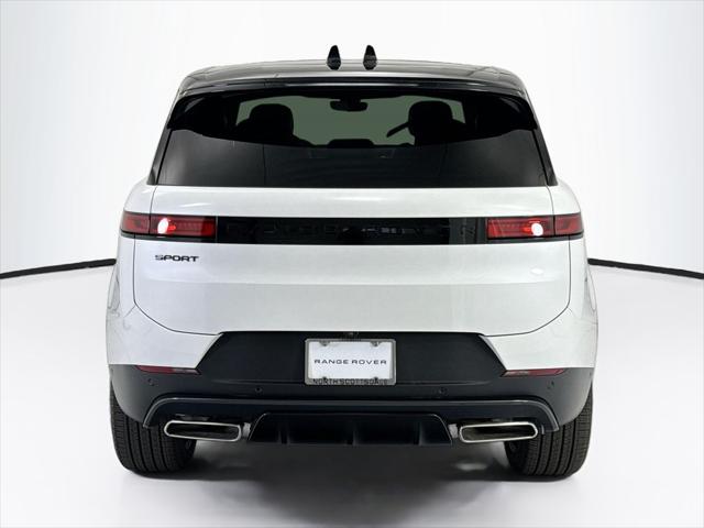 2026 Land Rover Range Rover Sport P360 SE