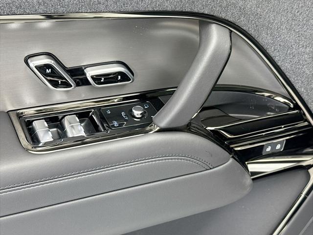 2026 Land Rover Range Rover Sport P360 SE