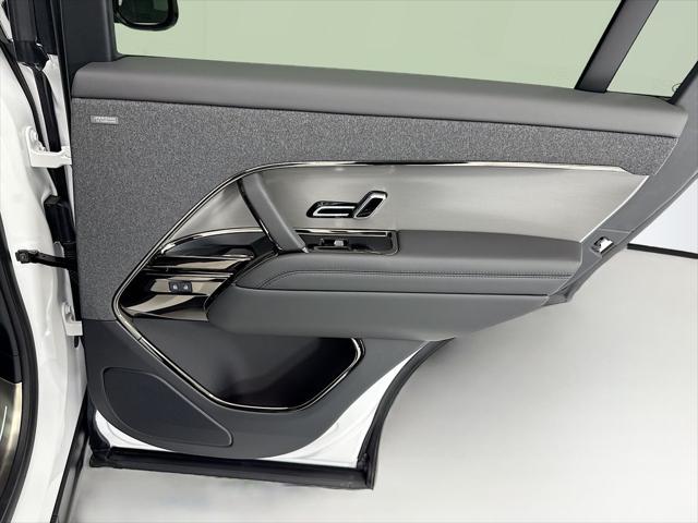 2026 Land Rover Range Rover Sport P360 SE