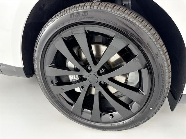 2026 Land Rover Range Rover Sport P360 SE