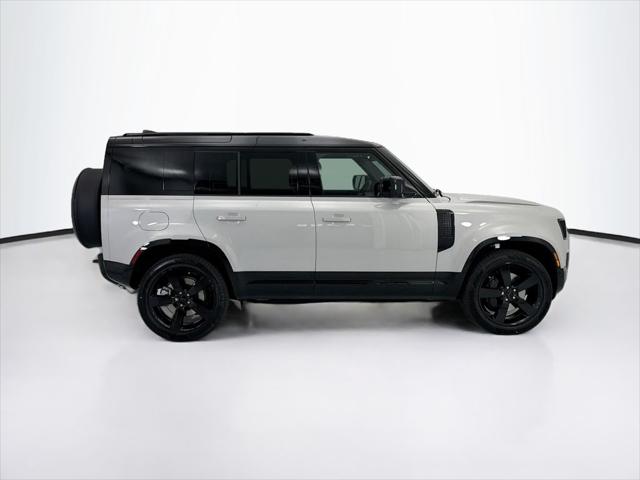 2026 Land Rover Defender P400 X-Dynamic SE