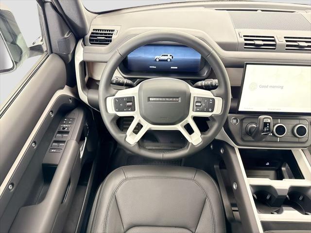 2026 Land Rover Defender P400 X-Dynamic SE