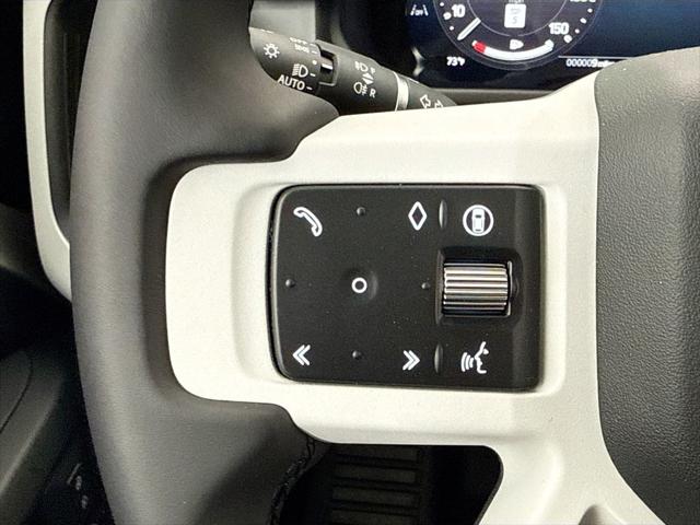 2026 Land Rover Defender P400 X-Dynamic SE