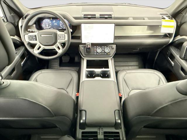 2026 Land Rover Defender P400 X-Dynamic SE