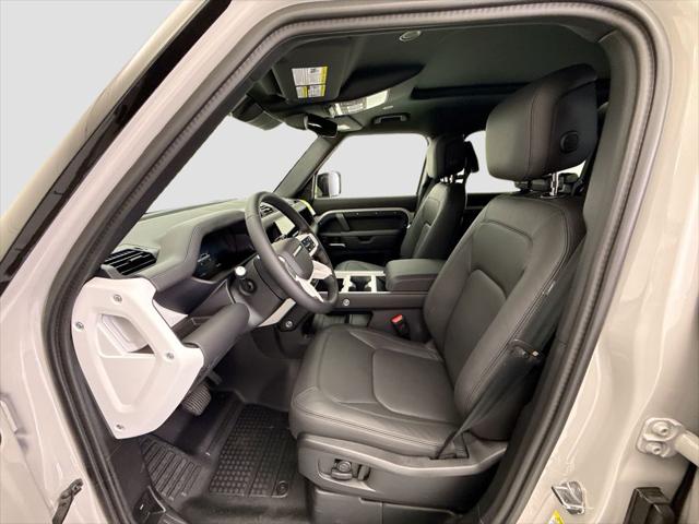 2026 Land Rover Defender P400 X-Dynamic SE