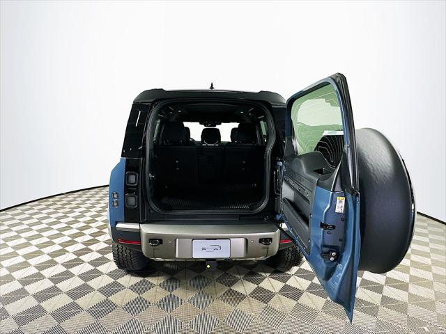 2026 Land Rover Defender P300 S