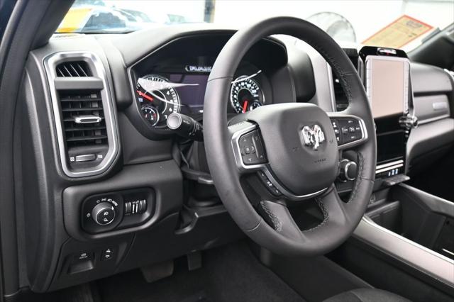 2025 Ram 1500 Big Horn Crew Cab 4x4 5'7" Box