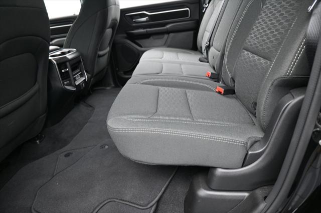 2025 Ram 1500 Big Horn Crew Cab 4x4 5'7" Box