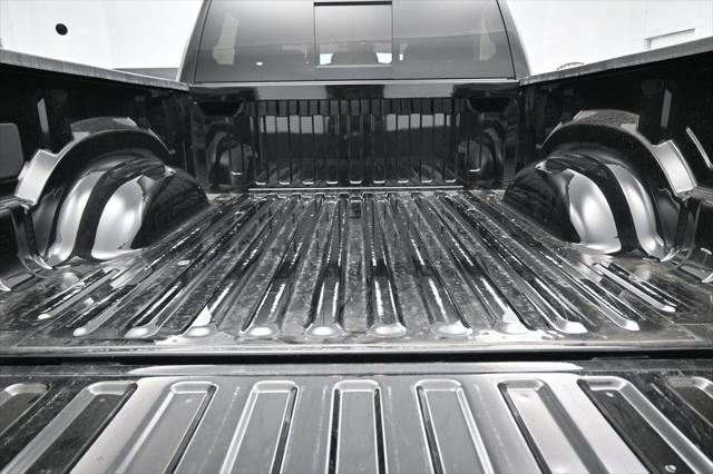 2025 Ram 1500 Big Horn Crew Cab 4x4 5'7" Box