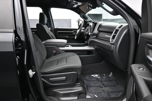 2025 Ram 1500 Big Horn Crew Cab 4x4 5'7" Box