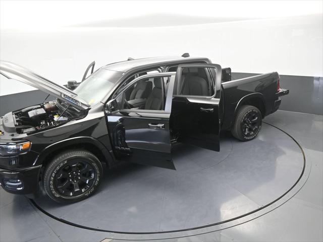 2025 Ram 1500 Big Horn Crew Cab 4x4 5'7" Box