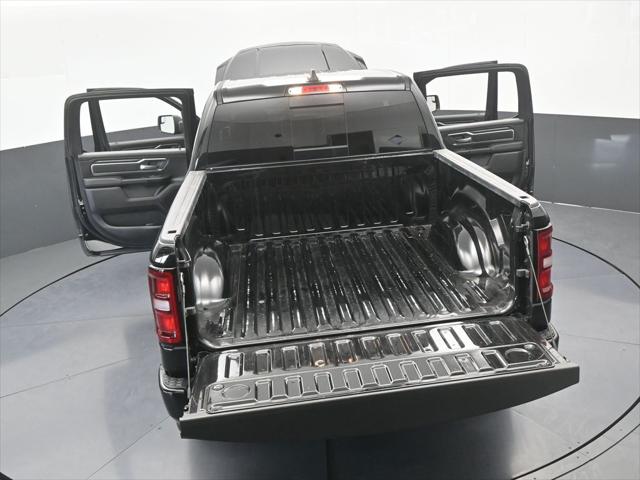 2025 Ram 1500 Big Horn Crew Cab 4x4 5'7" Box