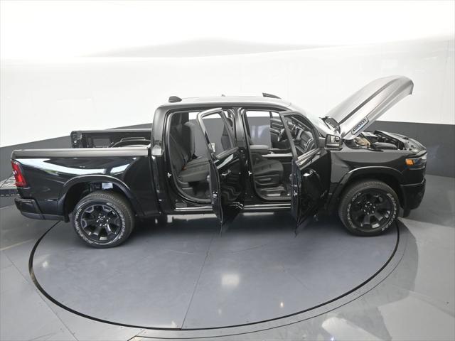 2025 Ram 1500 Big Horn Crew Cab 4x4 5'7" Box
