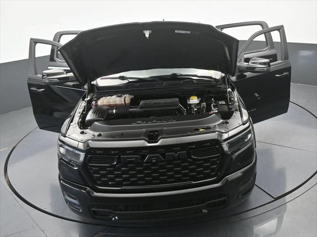 2025 Ram 1500 Big Horn Crew Cab 4x4 5'7" Box