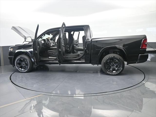 2025 Ram 1500 Big Horn Crew Cab 4x4 5'7" Box