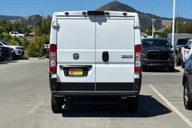 2026 Ram ProMaster Cargo Van Tradesman Low Roof 118 WB w/Pass Seat