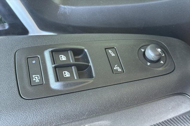 2026 Ram ProMaster Cargo Van Tradesman Low Roof 118 WB w/Pass Seat