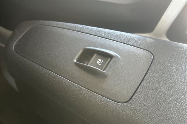 2026 Ram ProMaster Cargo Van Tradesman Low Roof 118 WB w/Pass Seat