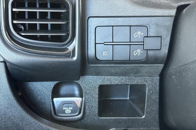2026 Ram ProMaster Cargo Van Tradesman Low Roof 118 WB w/Pass Seat