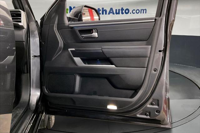 2024 Toyota Sequoia Platinum