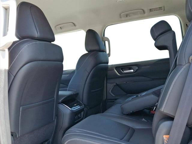 2026 Nissan Armada SV