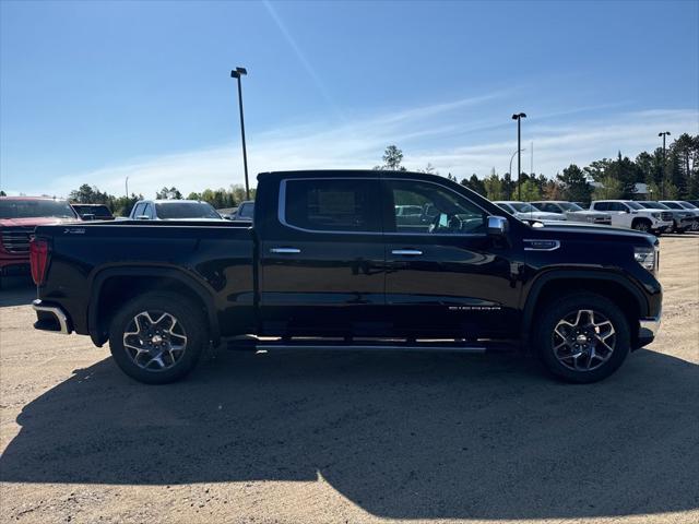 2026 GMC Sierra 1500 Crew Cab, Short Bed, SLT, 4WD