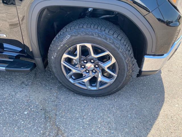 2026 GMC Sierra 1500 Crew Cab, Short Bed, SLT, 4WD