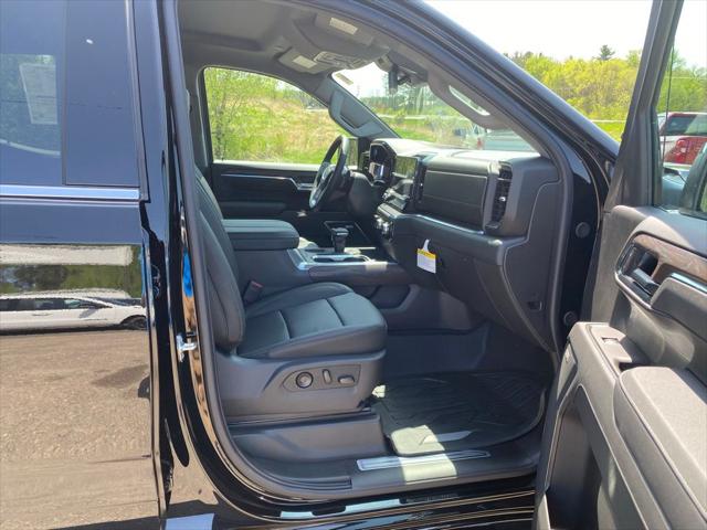 2026 GMC Sierra 1500 Crew Cab, Short Bed, SLT, 4WD