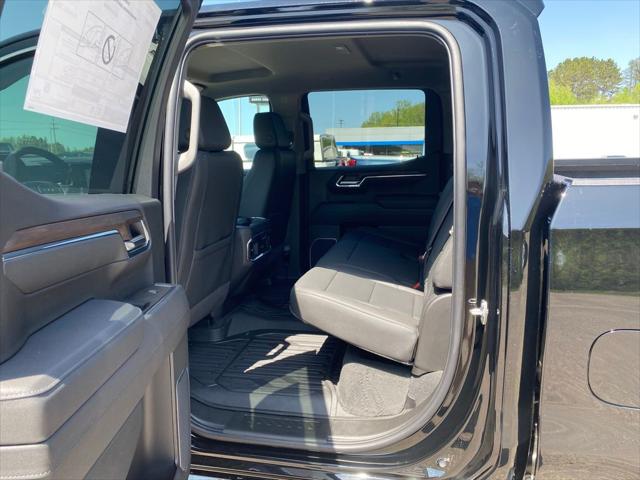 2026 GMC Sierra 1500 Crew Cab, Short Bed, SLT, 4WD