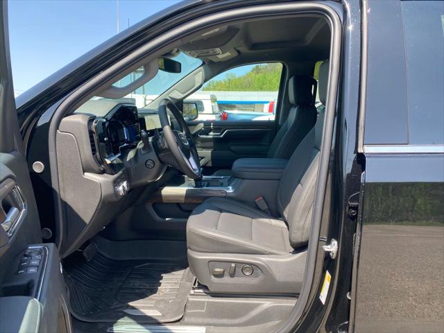 2026 GMC Sierra 1500 Crew Cab, Short Bed, SLT, 4WD