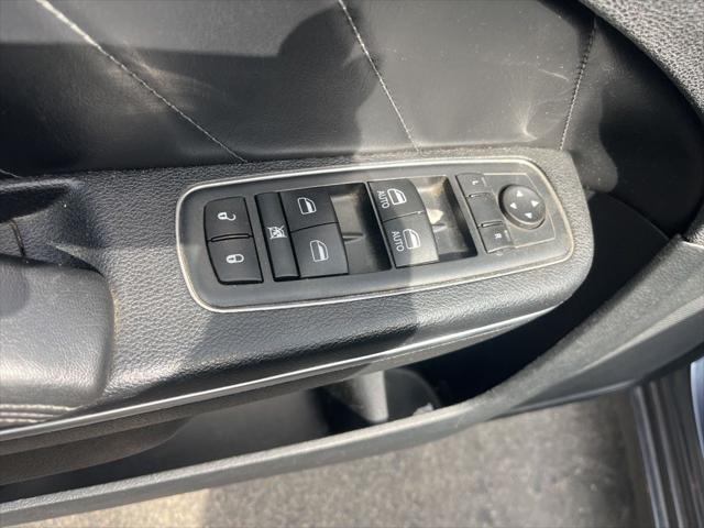 2016 Dodge Charger SXT